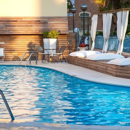 Ξενοδοχείο Adriatica Ambienthotels 4*