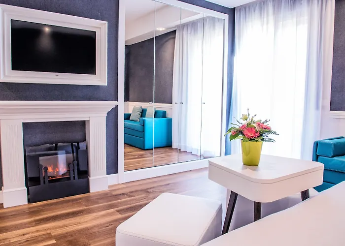 Отель Adriatica Ambienthotels Римини