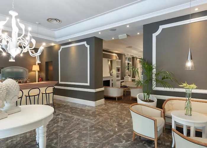 Adriatica Ambienthotels Римини
