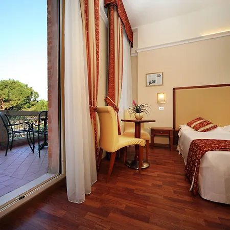 Adriatica Ambienthotels Отель Римини
