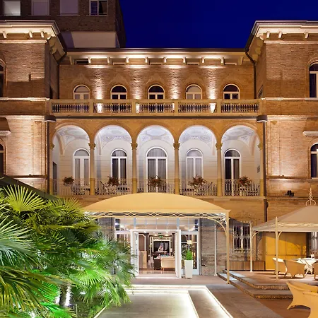 מלון Adriatica Ambienthotels