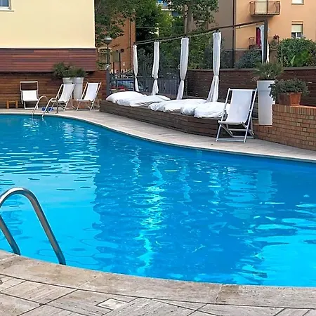 מלון Adriatica Ambienthotels 4*