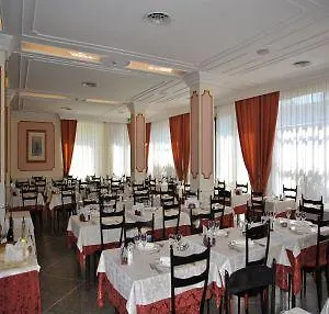 Adriatica Ambienthotels 4* リミニ