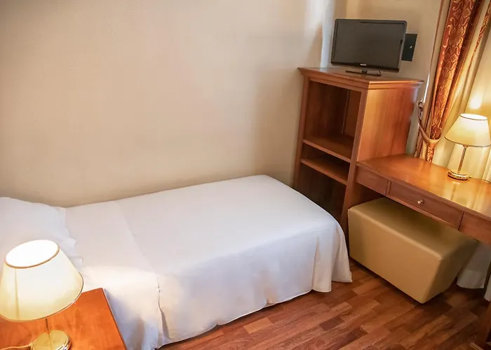 מלון Adriatica Ambienthotels 4*