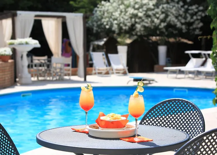 فندق Adriatica Ambienthotels 4*