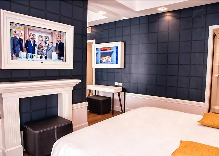 Adriatica Ambienthotels מלון רימיני