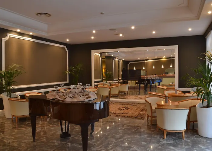 Adriatica Ambienthotels 4* 리미니